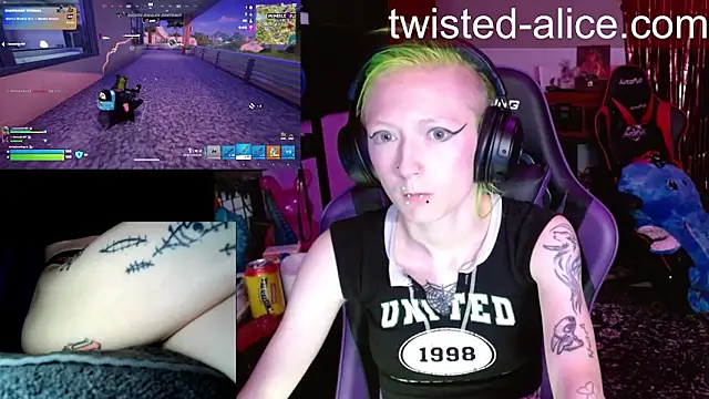 alicewonder09 online show from April 23, 3:47 am