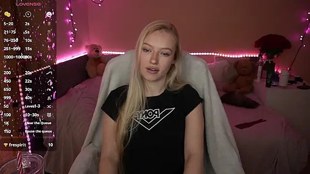 AmandaFiree online show from February 20, 6:26 am