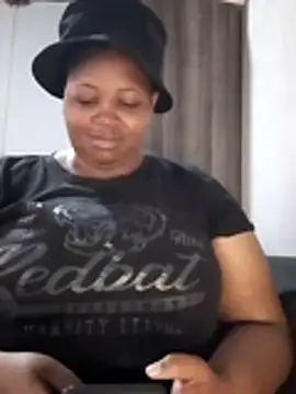 Sexy-queen99xx online show from July 24, 9:18 am