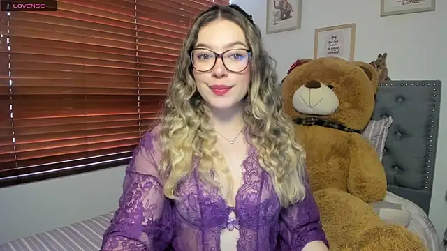 samysweet 8 online show from April 24, 1:58 pm