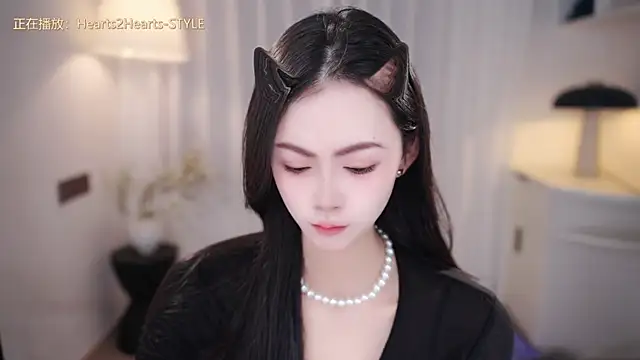 Ocean--Lili online show from October 26, 3:18 pm