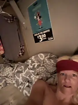 camelchic29 online show from November 14, 12:49 pm