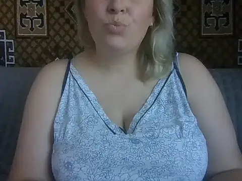 Snapshot of Diana_Britt chatting on September 21, 7:40 am Diana Britt online show from September 21, 7:40 am