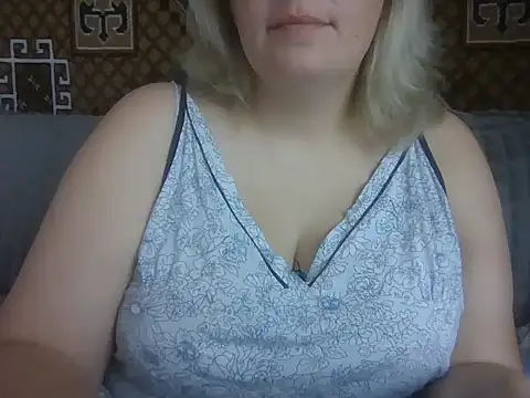Snapshot of Diana_Britt chatting on October 1, 7:57 am Diana Britt online show from October 1, 7:57 am