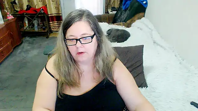 sex2 online show from June 5, 6:52 am