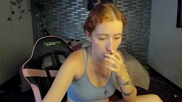 Snapshot of Ginger_Sweetty chatting on September 12, 11:34 pm Ginger Sweetty online show from September 12, 11:34 pm