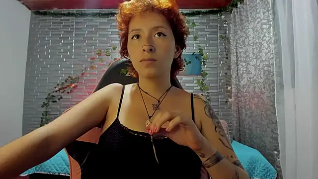 Ginger Sweetty online show from November 15, 10:44 pm