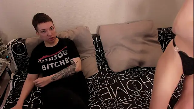 secret dreams   online show from January 10, 8:19 am