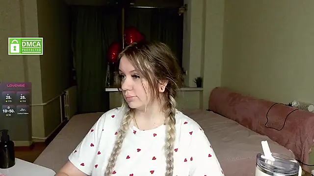 elven dreams  online show from February 1, 7:34 pm