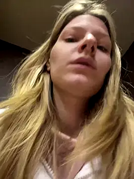 MaryHiggins online show from September 22, 6:39 pm