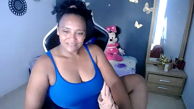 marysol83 online show from May 31, 7:37 pm