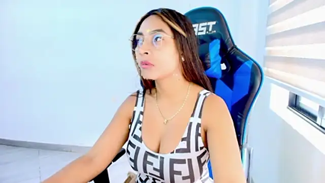 sophiax-x online show from May 19, 3:08 pm