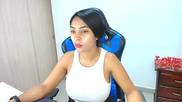 sophiax-x online show from September 28, 4:12 pm