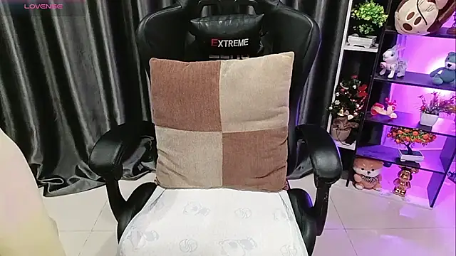 Yuki-yio online show from April 26, 12:52 am