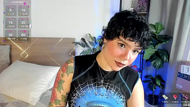 Amy art online show from April 26, 10:07 pm