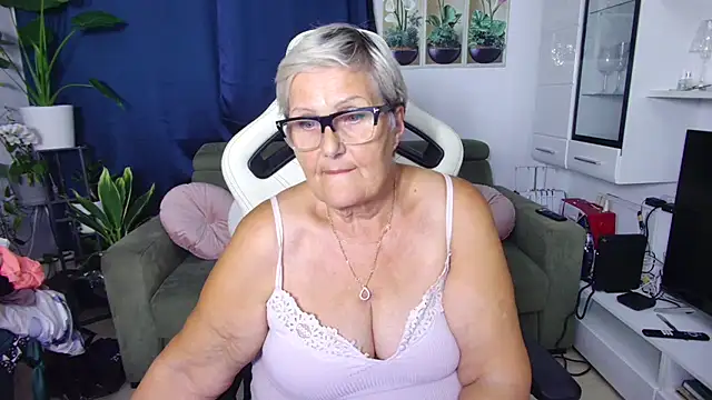 Selenna57 online show from August 2, 6:11 pm