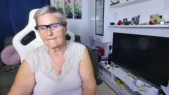 Selenna57 online show from July 30, 5:36 pm