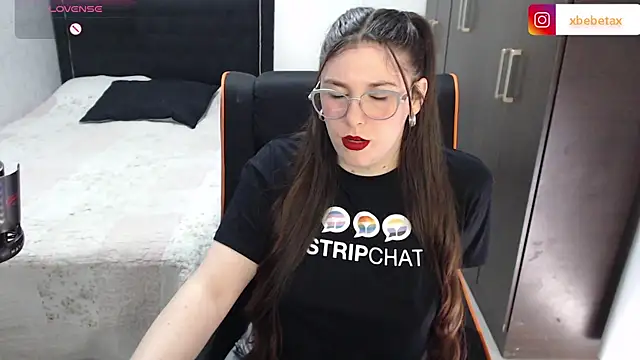 xxbbtaa online show from October 1, 7:08 pm