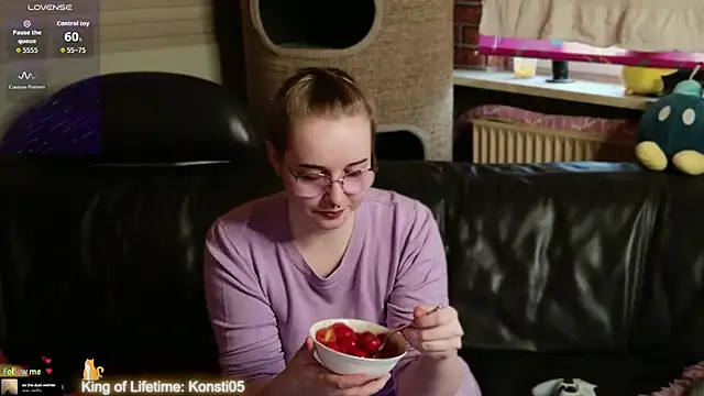 GamerGirl Eve online show from July 2, 6:47 pm