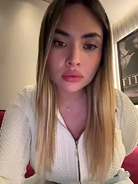 Snapshot of AnaCarrera chatting on October 11, 11:51 pm AnaCarrera online show from October 11, 11:51 pm