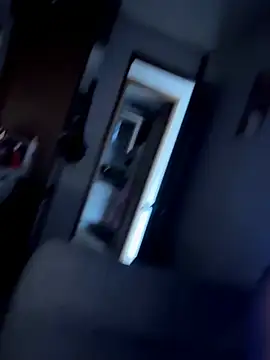 DulceLenns online show from April 27, 6:38 pm