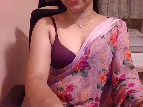 Snapshot of Pinky_4 chatting on September 8, 4:50 pm Pinky 4 online show from September 8, 4:50 pm