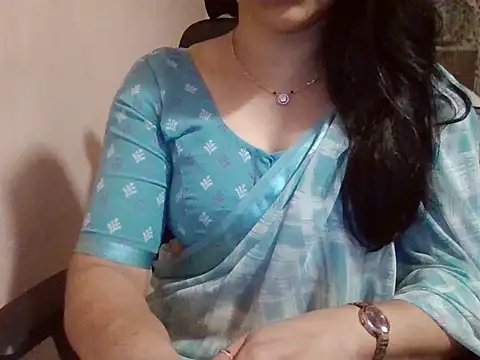 Pinky 4 online show from April 27, 11:13 pm