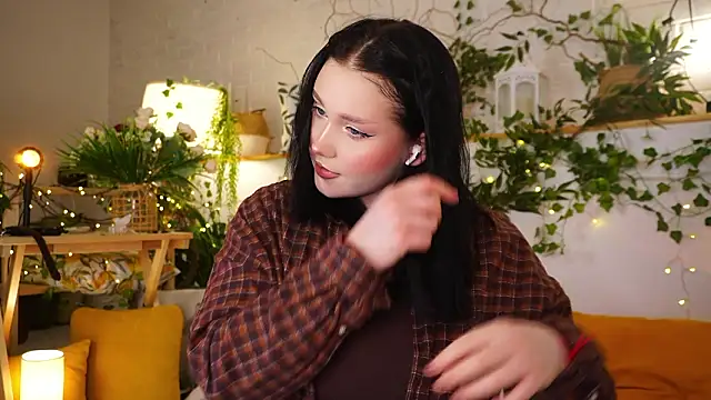 ScarletBlaze online show from February 21, 6:19 pm