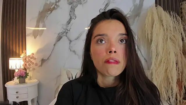 hannahill69 online show from November 7, 5:24 am