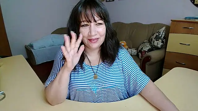 Snapshot of Lucretia_Goldi_ chatting on October 19, 8:44 pm Lucretia Goldi online show from October 19, 8:44 pm