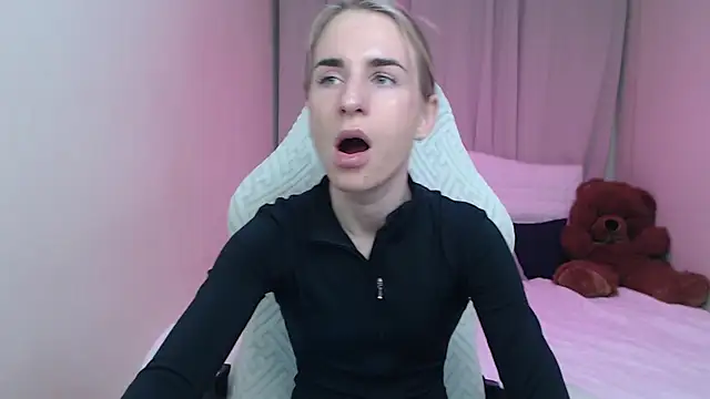 DeboraHorny online show from April 24, 6:16 am