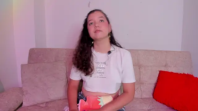 BUUNNY BELLA online show from April 26, 7:11 pm