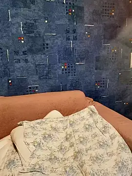 mylissandre online show from November 7, 12:33 pm