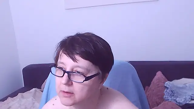 ChristaRose online show from March 9, 2:15 am