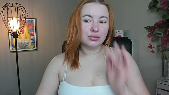 LAYLAxSTAR online show from April 26, 6:33 am