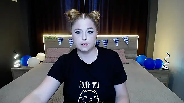 Snapshot of JessikaDaniel chatting on September 23, 7:17 am JessikaDaniel online show from September 23, 7:17 am