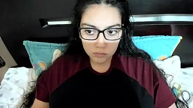 roniewester online show from July 30, 11:27 pm