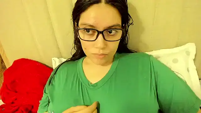 roniewester online show from April 20, 11:19 pm