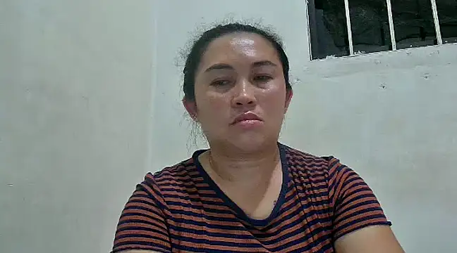 Snapshot of LalaiAsian chatting on December 2, 11:11 am LalaiAsian online show from December 2, 11:11 am