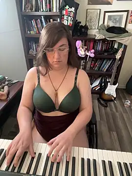 Adobe Angel online show from April 26, 6:49 pm