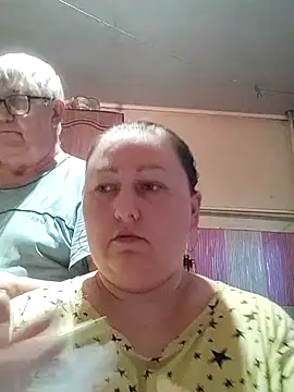 Rini333 online show from April 25, 5:10 pm