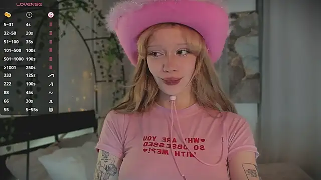 boobsybootie online show from June 23, 8:29 pm