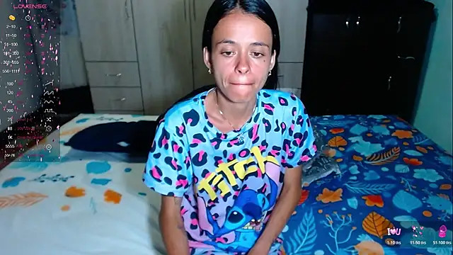 Mia sexy18  online show from April 26, 2:53 am