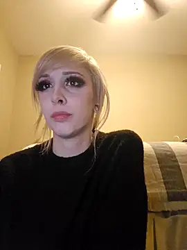 AmethystFoxx online show from December 1, 11:18 pm