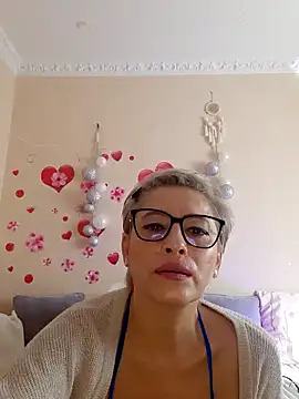 BellaBellaHot online show from October 30, 10:06 am