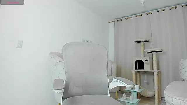 sharon hill online show from April 30, 2:28 am