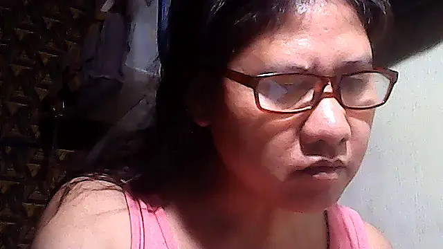 sweetsosie18 online show from April 23, 12:29 pm