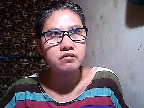 sweetsosie18 online show from July 20, 12:40 pm