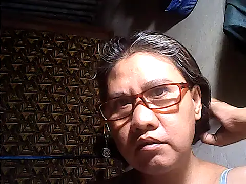 sweetsosie18 online show from June 10, 8:02 am