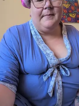 PotOfGreer online show from April 24, 3:15 pm